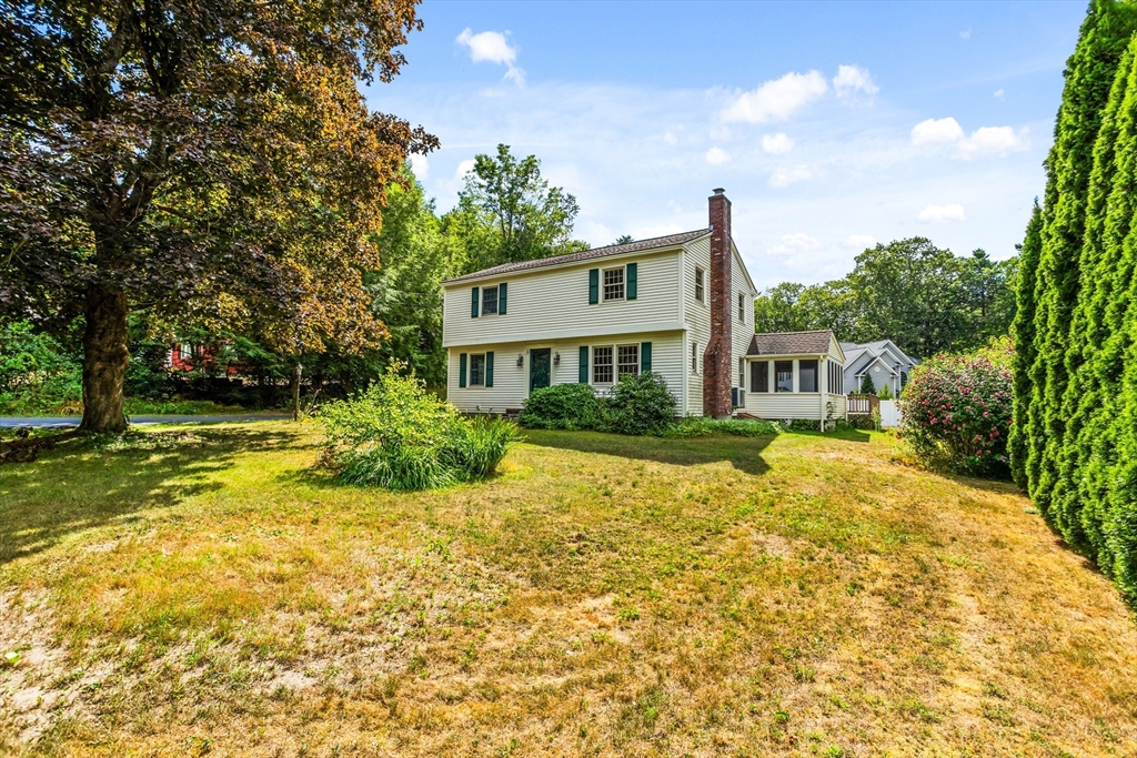 26 Willard Rd