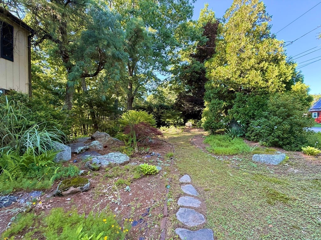 51 Ridge Way