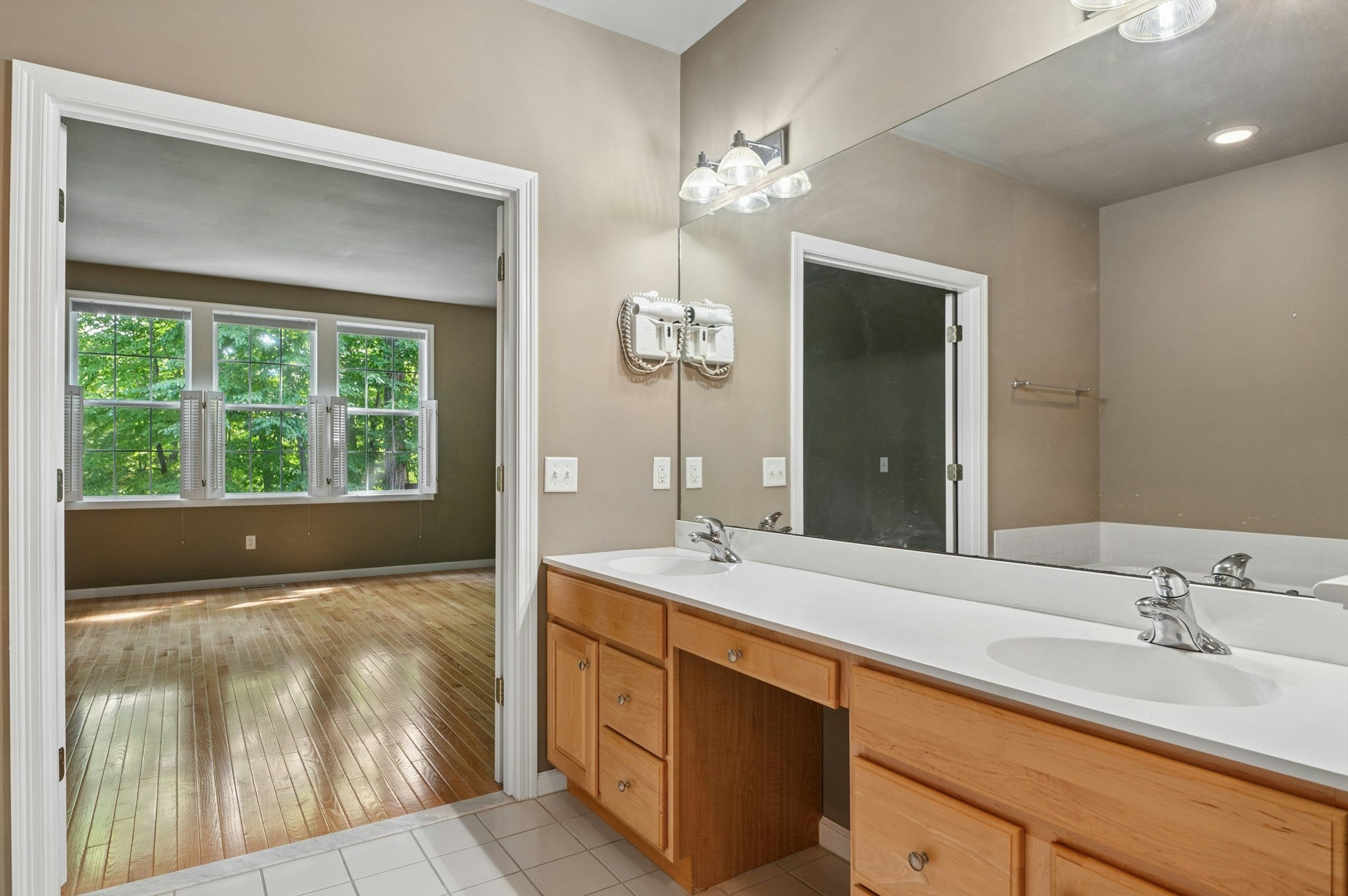 126 Clubhouse Lane #126, Northbridge, MA, 126 Clubhouse Lane #126, Northbridge, MA Photo #16