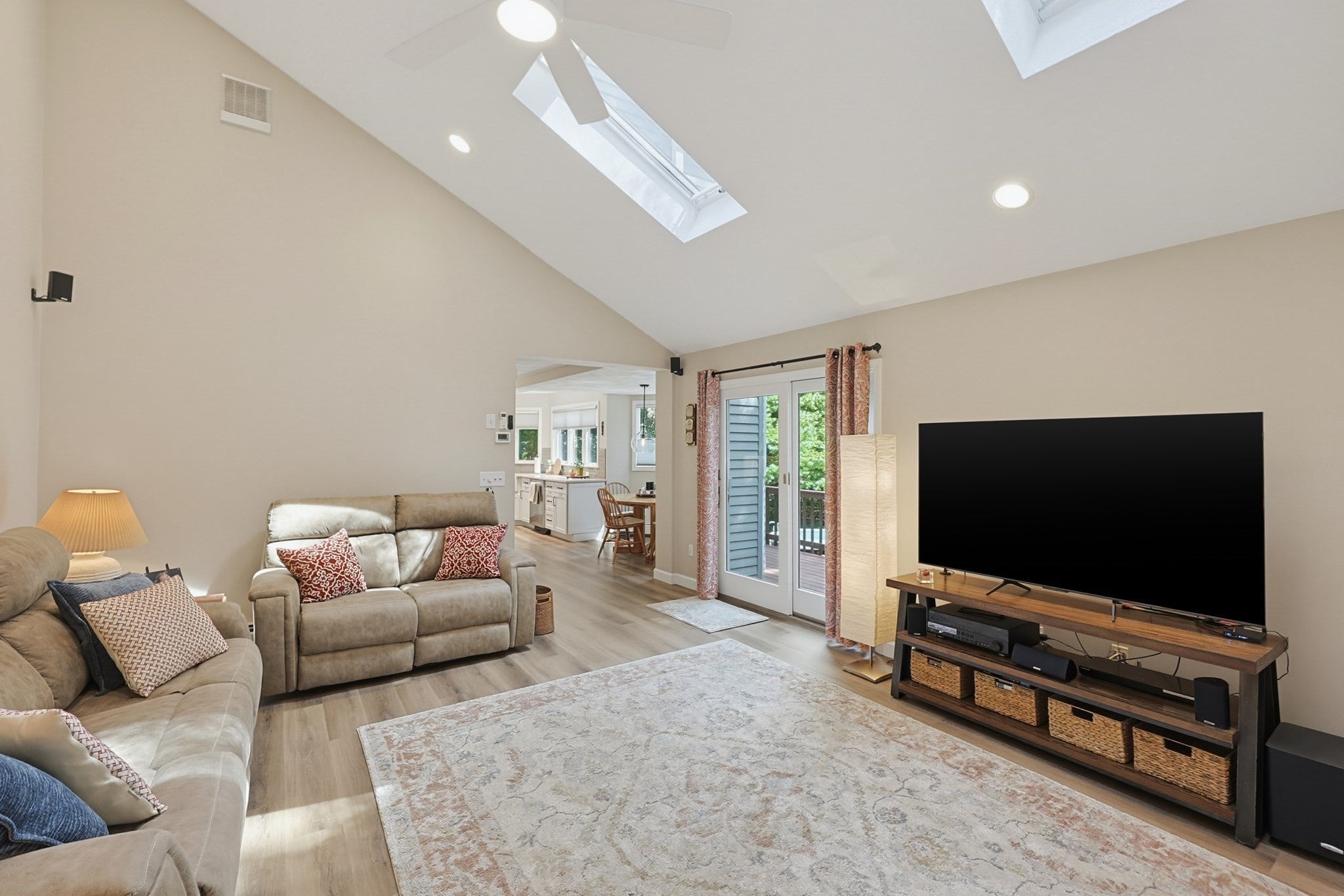 125 Walker St, Seekonk, MA, 125 Walker St, Seekonk, MA Photo #15