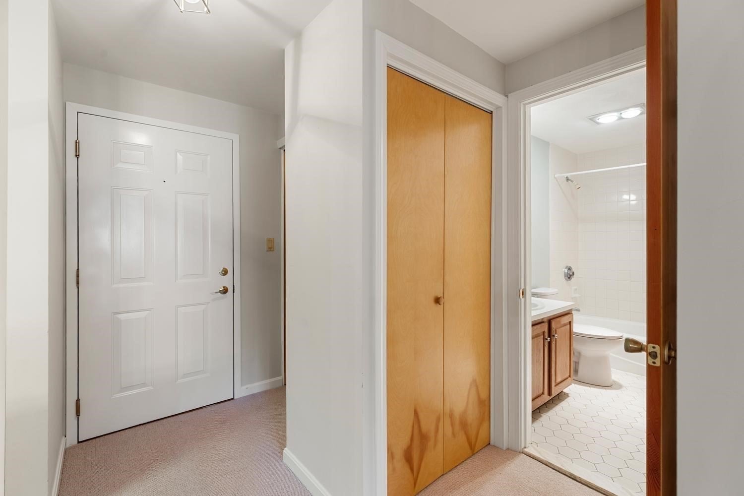 400 Colonial Dr #21, Ipswich, MA, 400 Colonial Dr #21, Ipswich, MA Photo #5