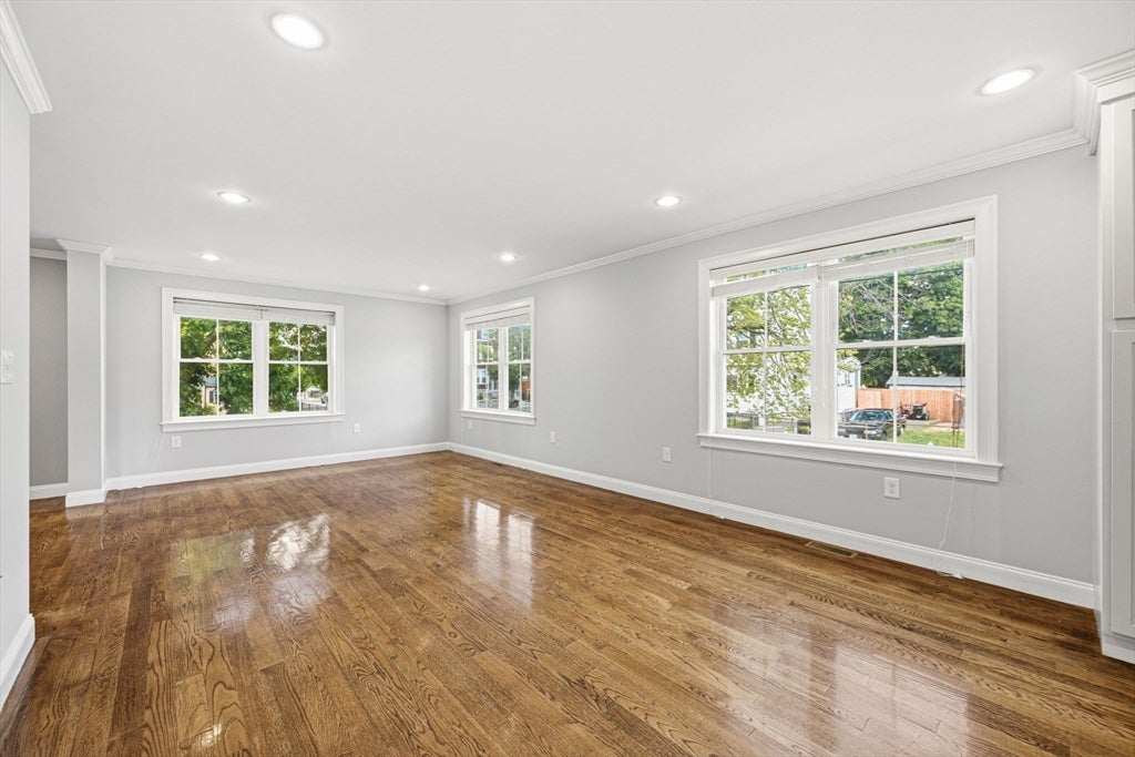 305 Lynn St, Malden, MA, 305 Lynn St, Malden, MA Photo #10