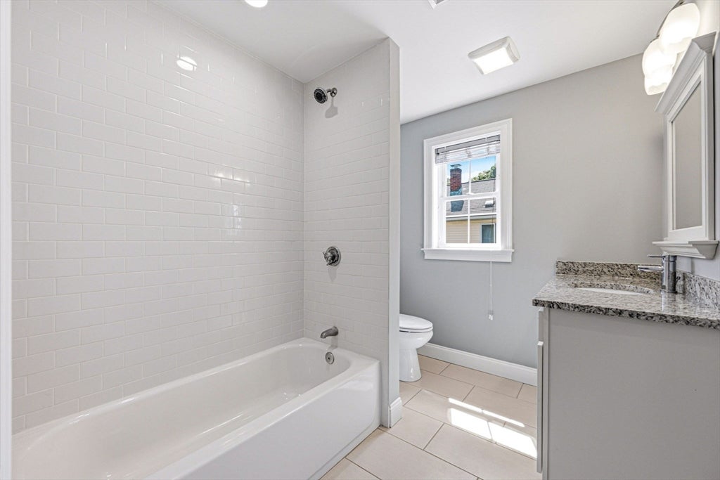 305 Lynn St, Malden, MA, 305 Lynn St, Malden, MA Photo #31