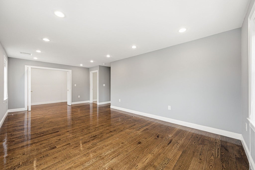 305 Lynn St, Malden, MA, 305 Lynn St, Malden, MA Photo #17