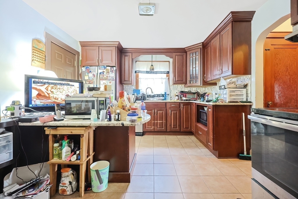 97 Saint Gregory St