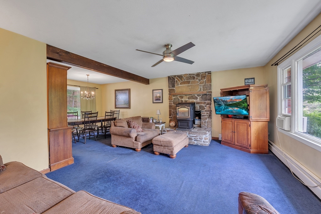 10 Hillside Dr