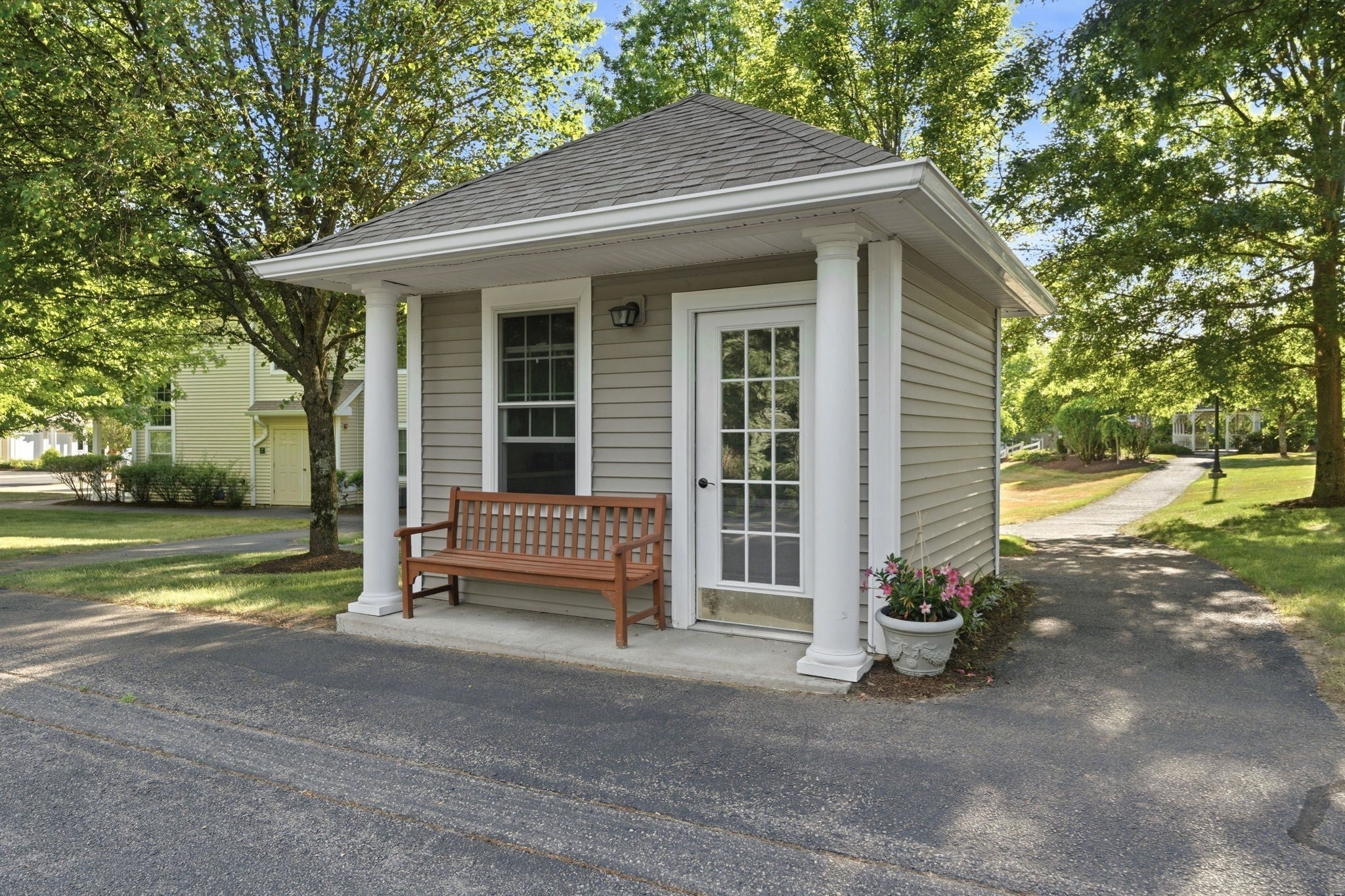 631 East Street B201