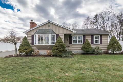 44 Depalma St Agawam MA 01030
