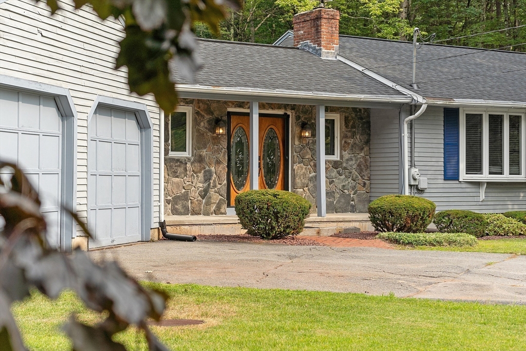 9 Hosmer Road