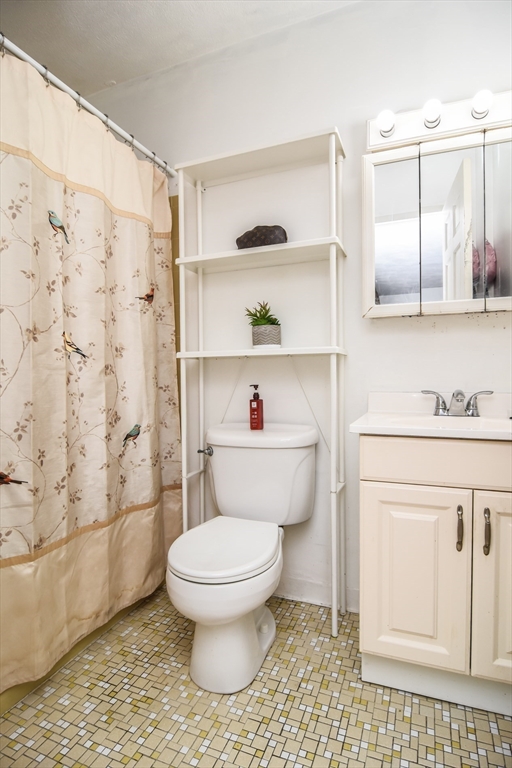 123 Elm St #C2, Quincy, MA Photo #23