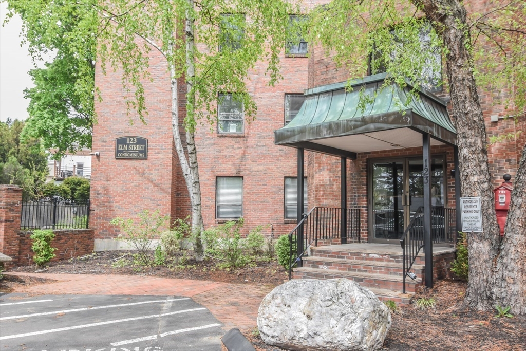 123 Elm St C2