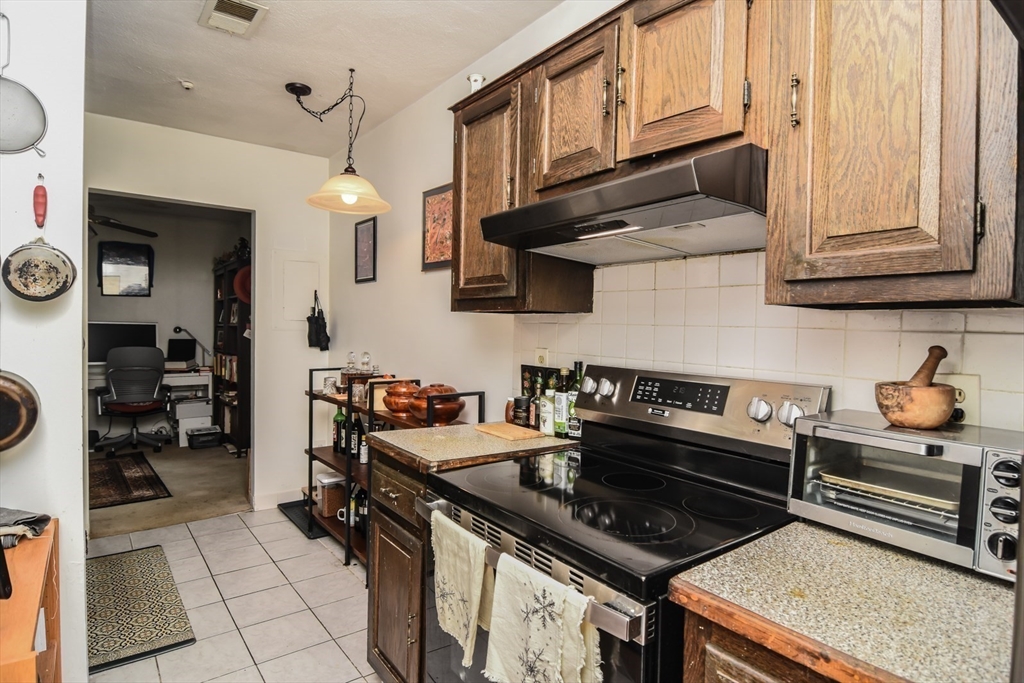 123 Elm St #C2, Quincy, MA Photo #15