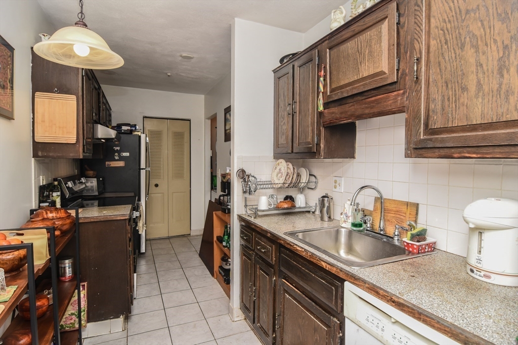 123 Elm St #C2, Quincy, MA Photo #14