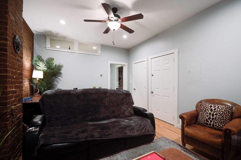 114 Trenton St 1