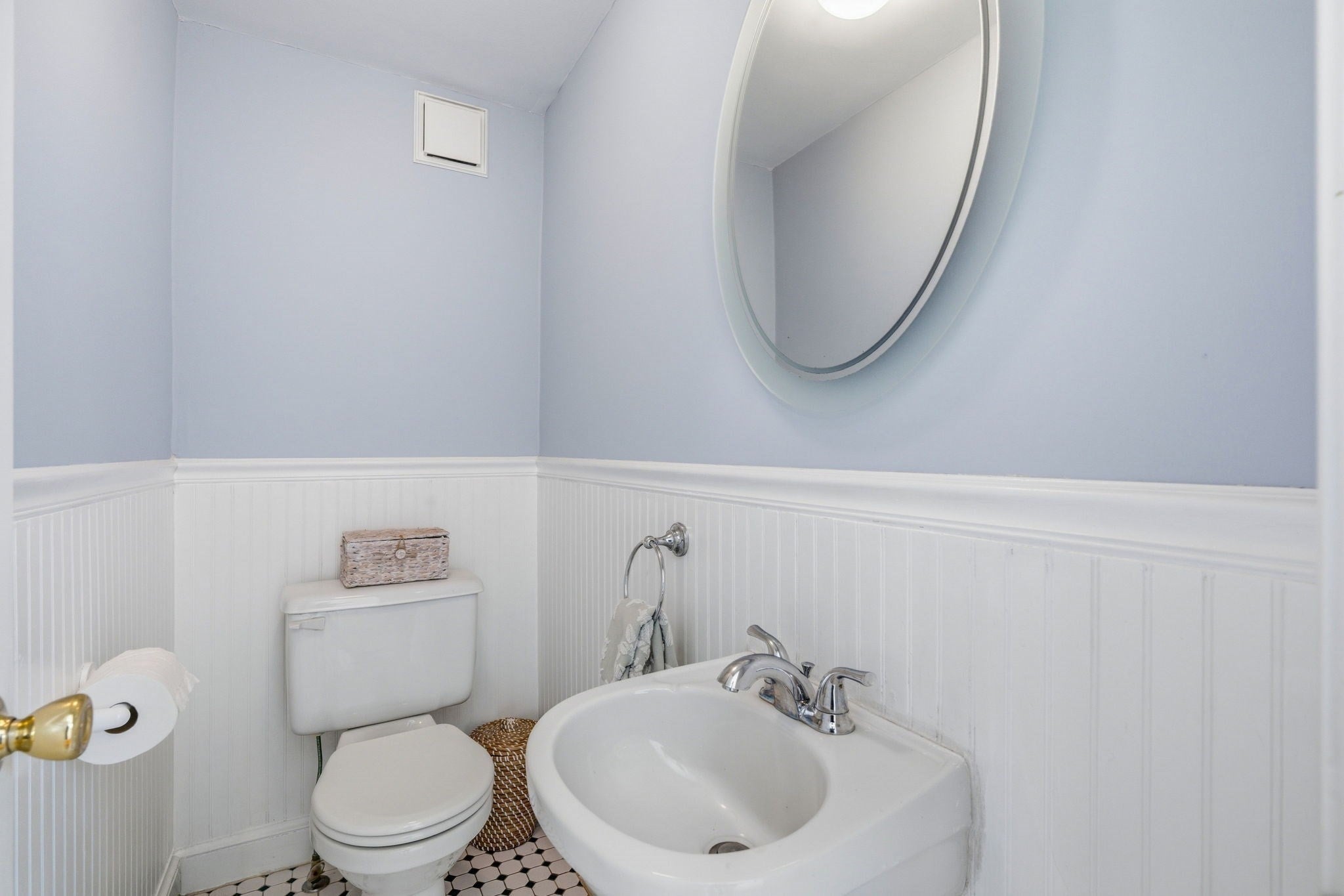 159 Madison St, Dedham, MA, 159 Madison St, Dedham, MA Photo #18