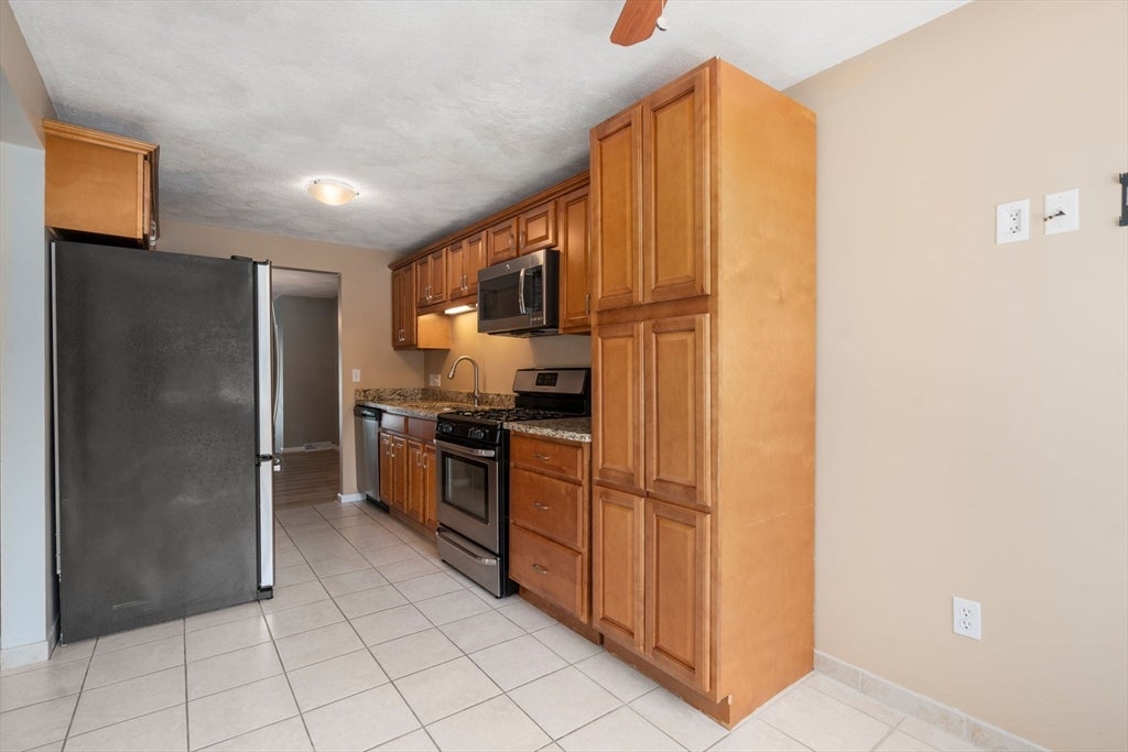 31 Blithewood Ave #205, Worcester, MA, 31 Blithewood Ave #205, Worcester, MA Photo #7
