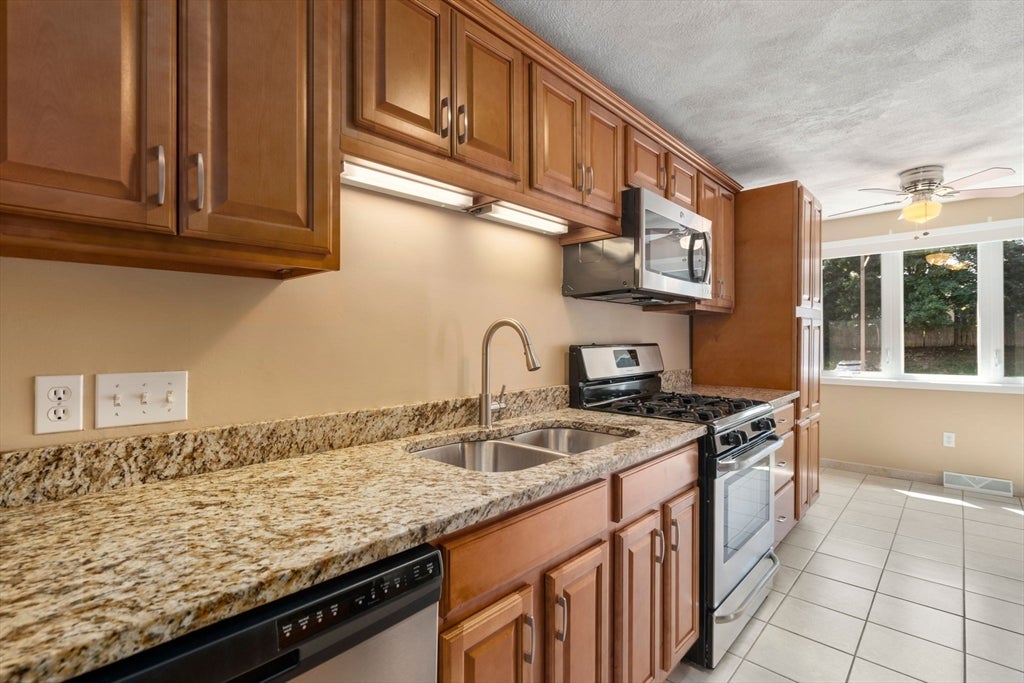 31 Blithewood Ave #205, Worcester, MA, 31 Blithewood Ave #205, Worcester, MA Photo #5