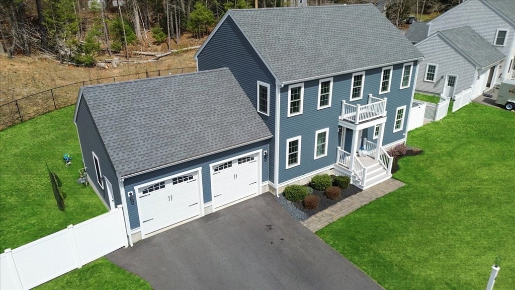 4 Barrows Brook Cir
