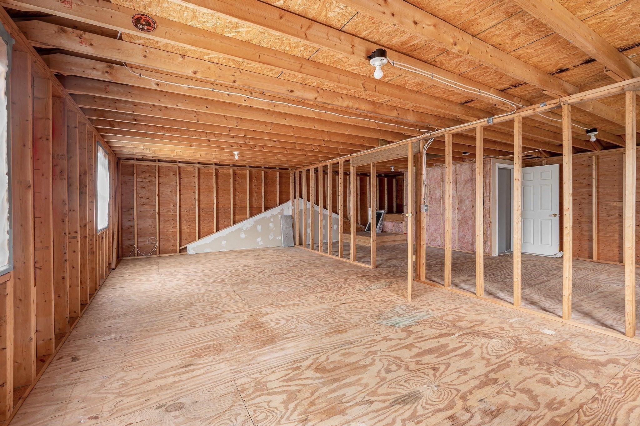 115 Sladen St, Dracut, MA Photo #23