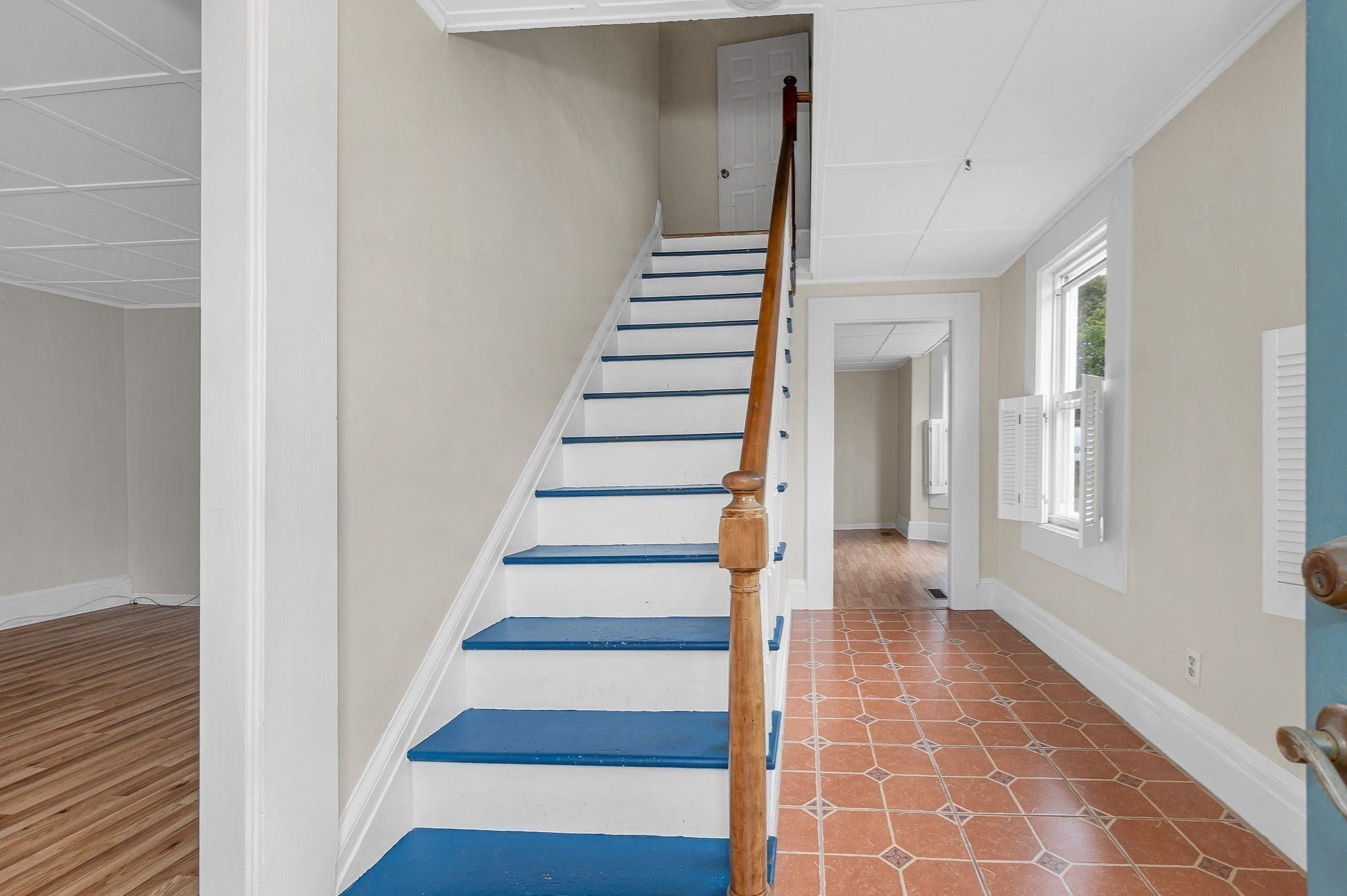115 Sladen St, Dracut, MA Photo #9