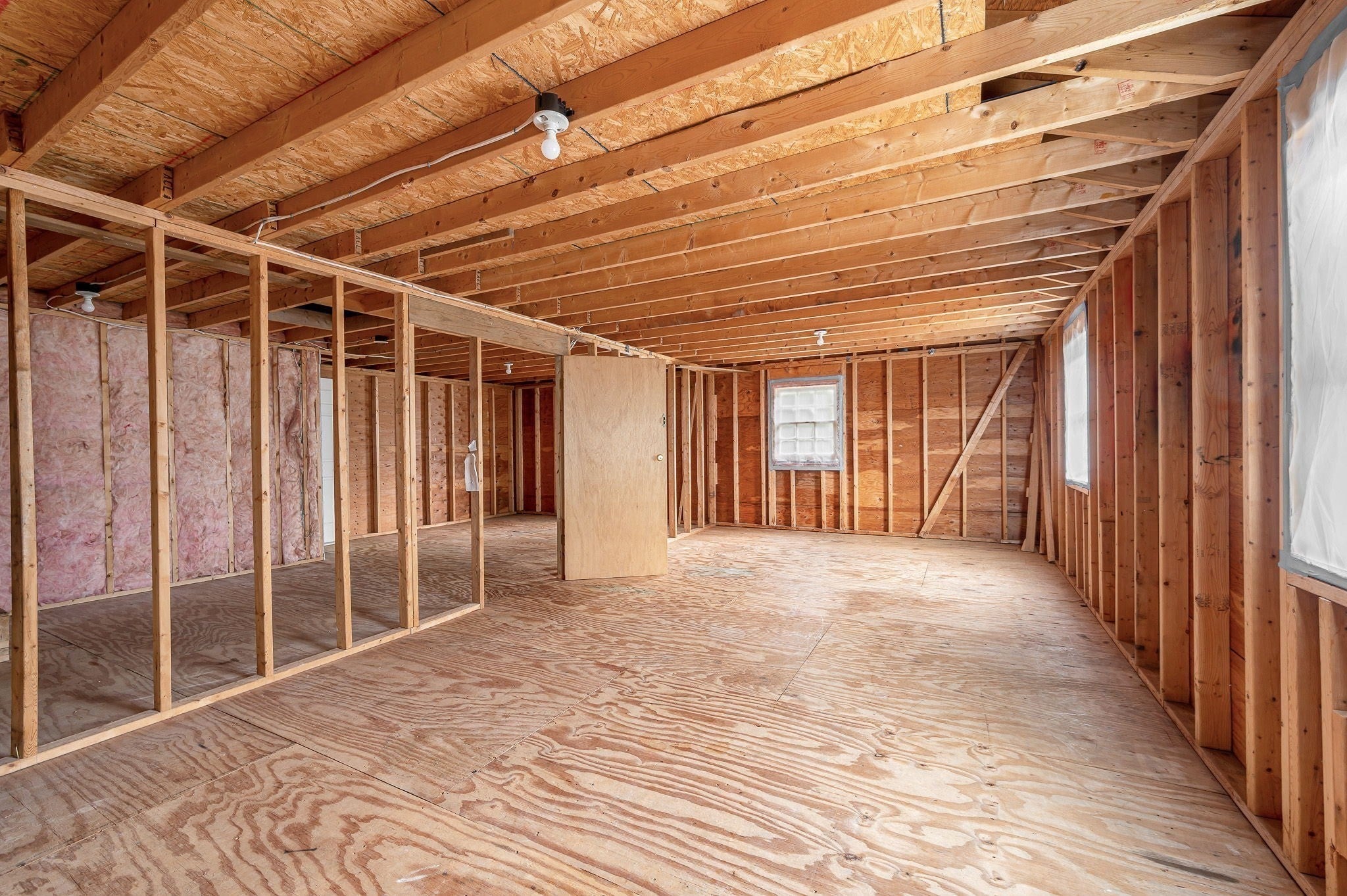 115 Sladen St, Dracut, MA Photo #24