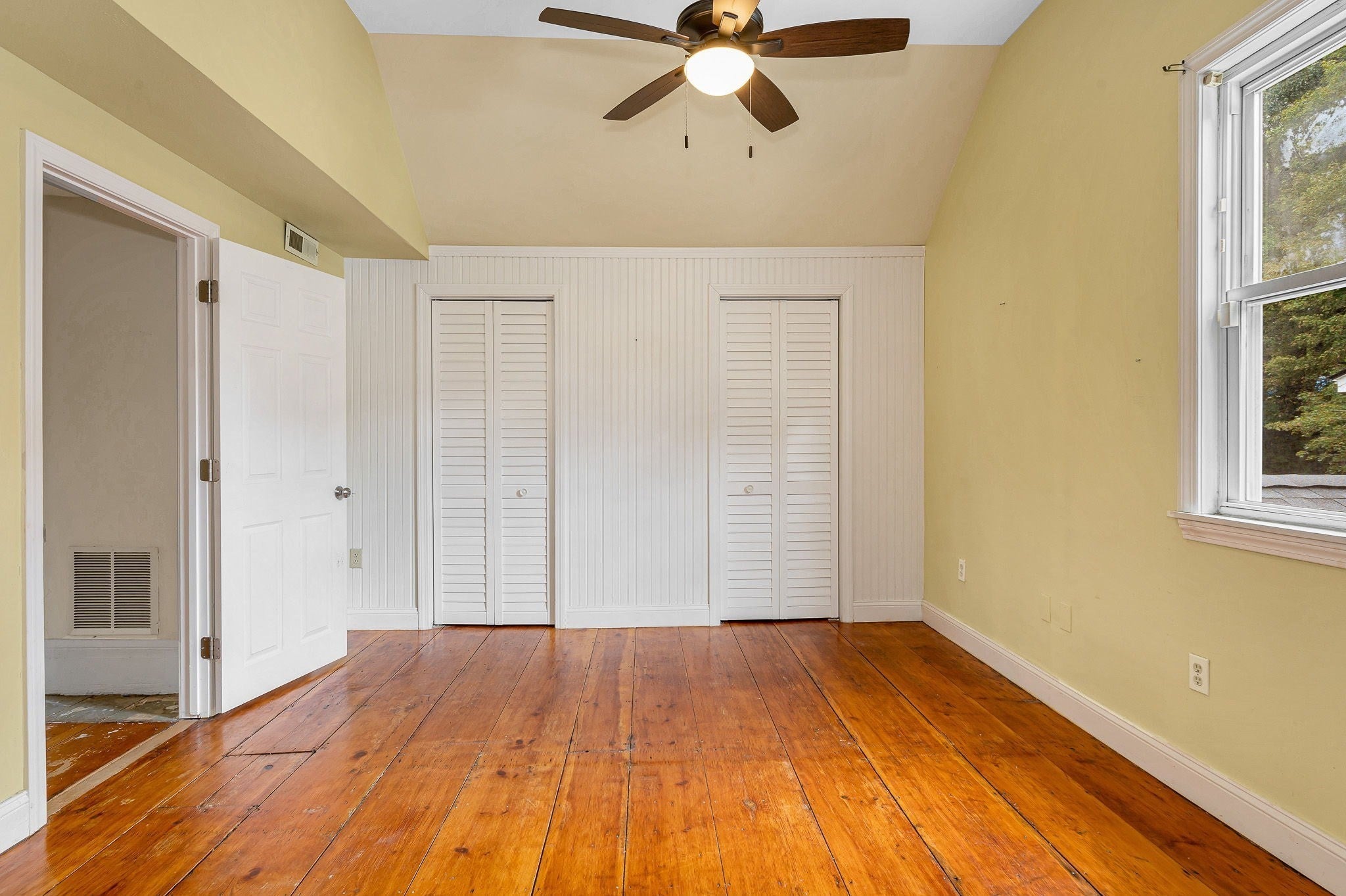 115 Sladen St, Dracut, MA Photo #30
