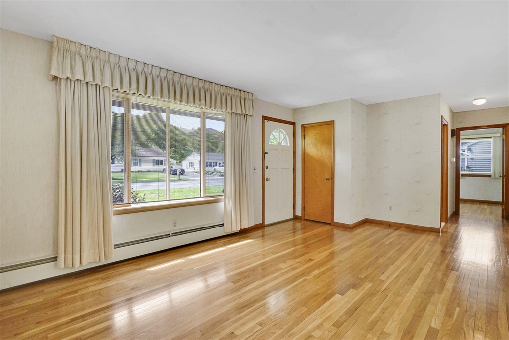 300 Circle Dr
