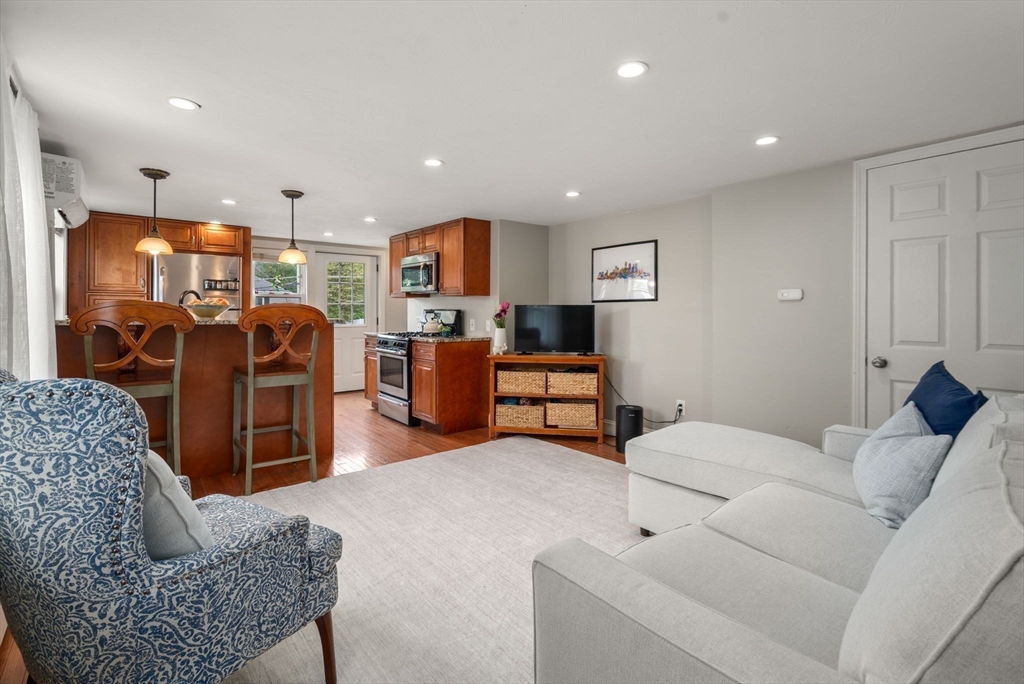 118 Village St #A, Medway, MA, 118 Village St #A, Medway, MA Photo #7