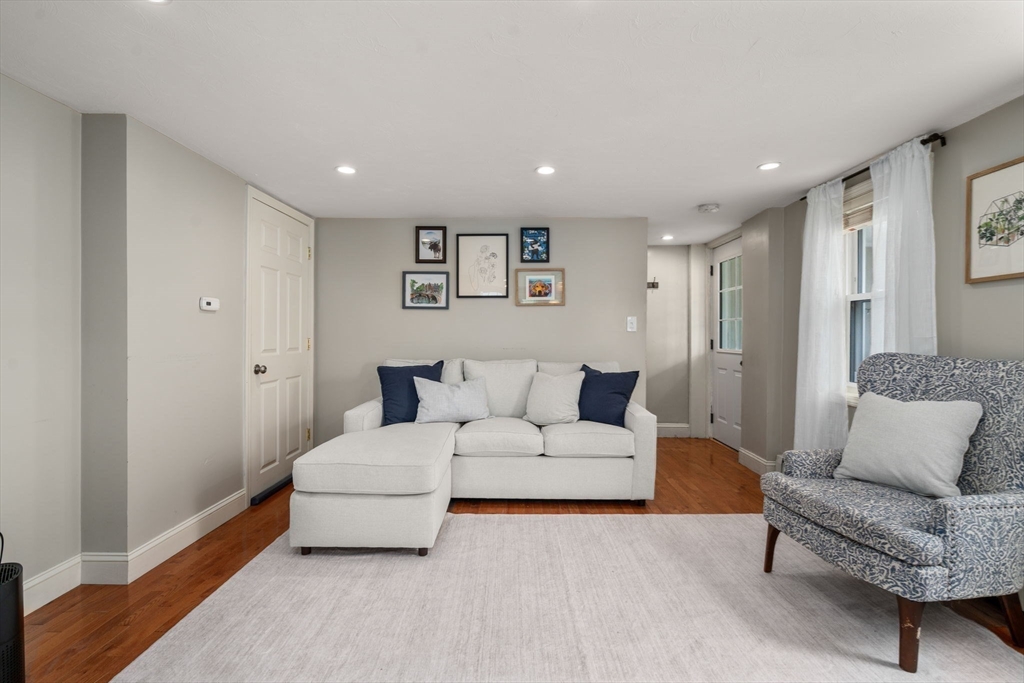 118 Village St #A, Medway, MA, 118 Village St #A, Medway, MA Photo #8