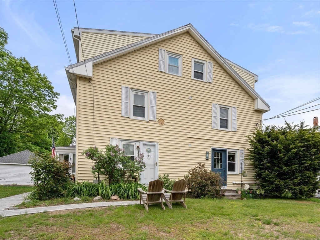 118 Village St #A, Medway, MA, 118 Village St #A, Medway, MA Photo #2