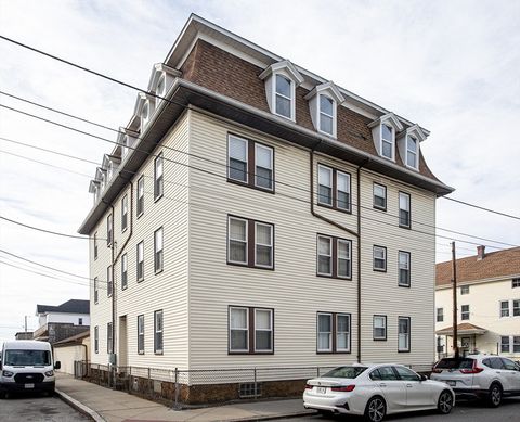 358 William St Fall River MA 02721