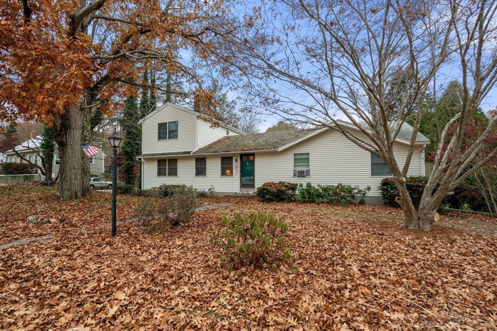 20 Brentwood Dr