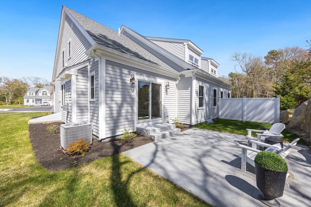 213 N Falmouth Hwy 5A