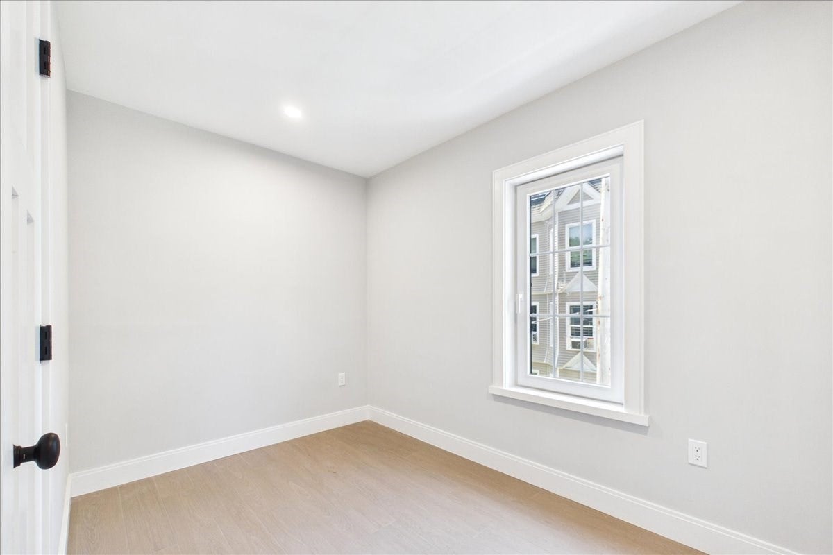 305 Chestnut Ave #4, Boston, MA, 305 Chestnut Ave #4, Boston, MA Photo #24