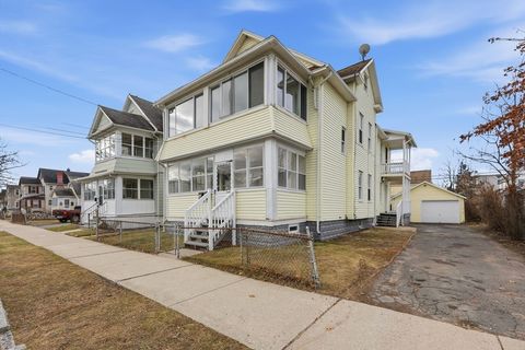 28-30 Cherrelyn St Springfield MA 01104