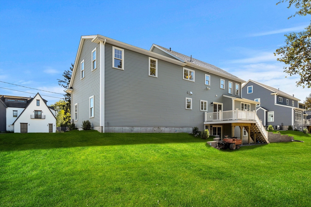 123 Livingstone Ave