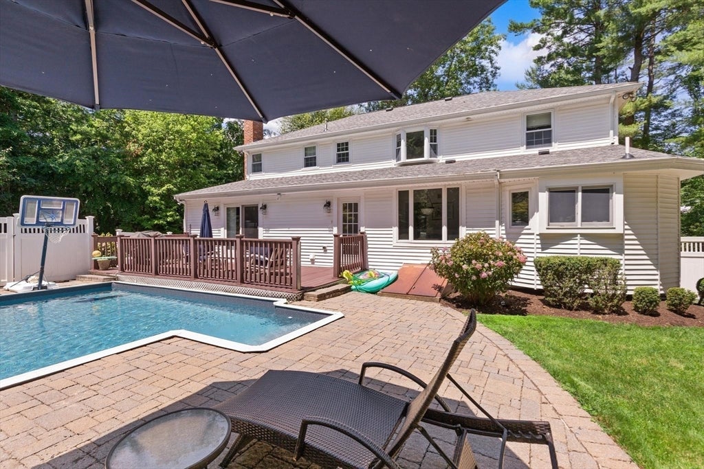 14 Mallard Dr, Sharon, MA Photo #6