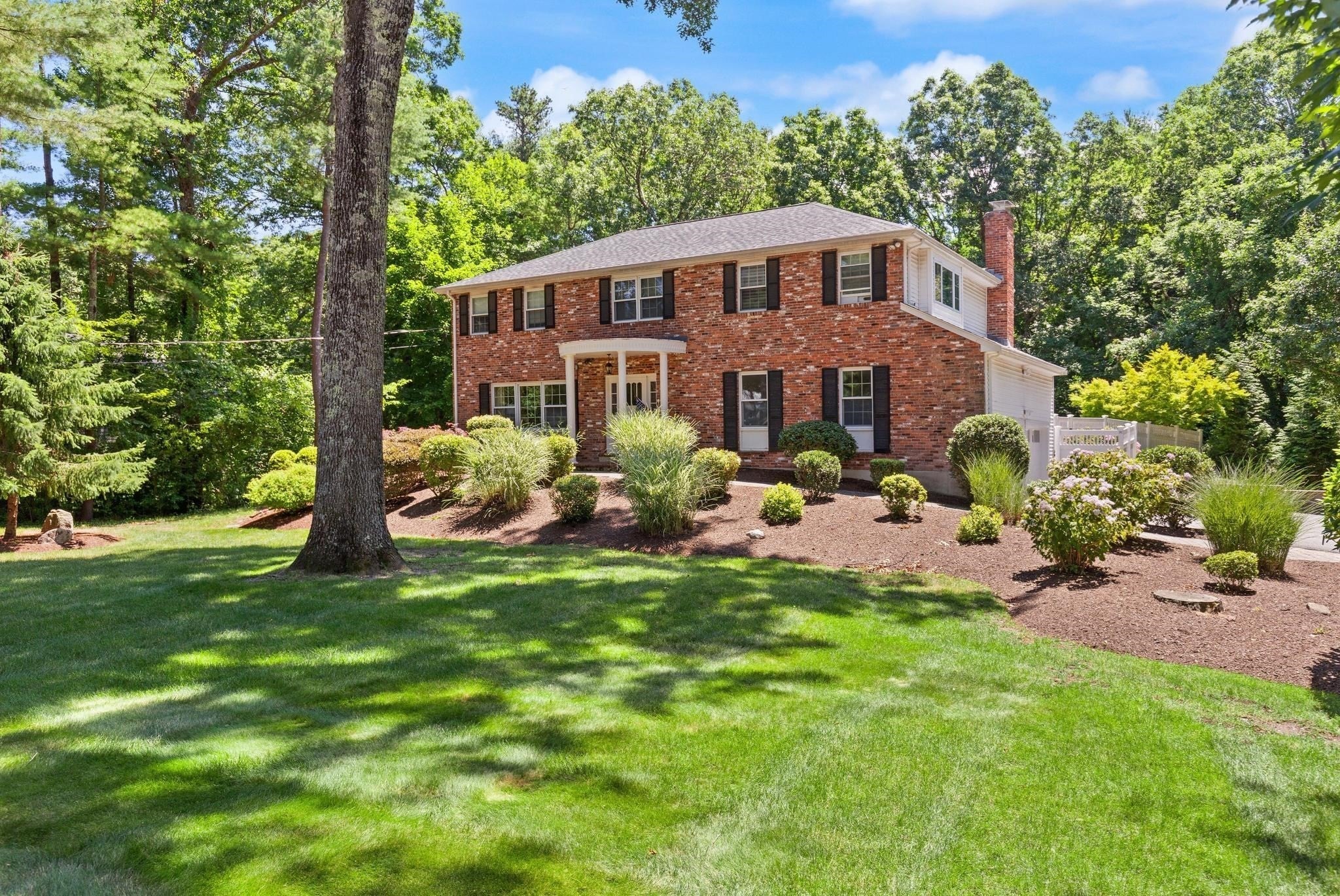 14 Mallard Dr