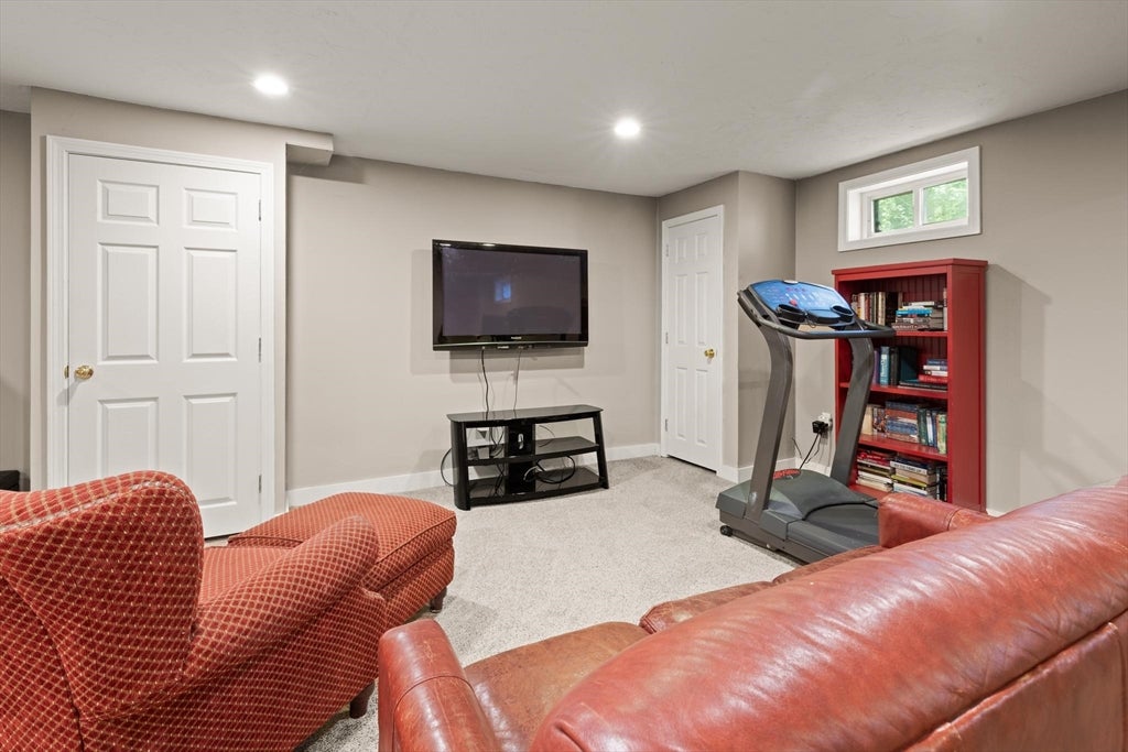 14 Mallard Dr, Sharon, MA Photo #41