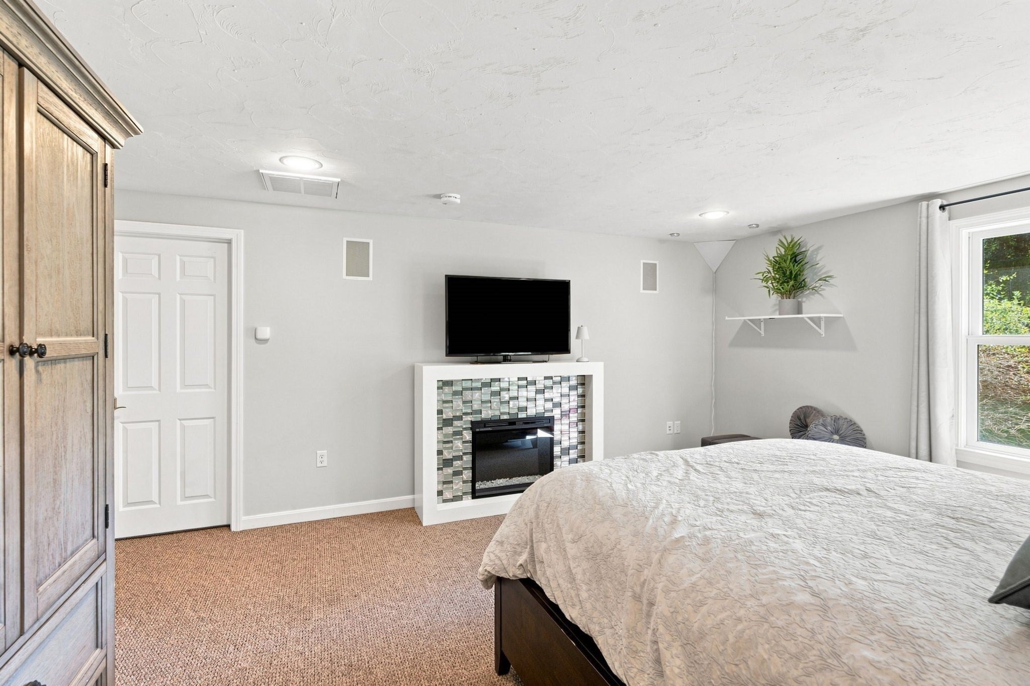 25 West St, Foxboro, MA, 25 West St, Foxboro, MA Photo #36