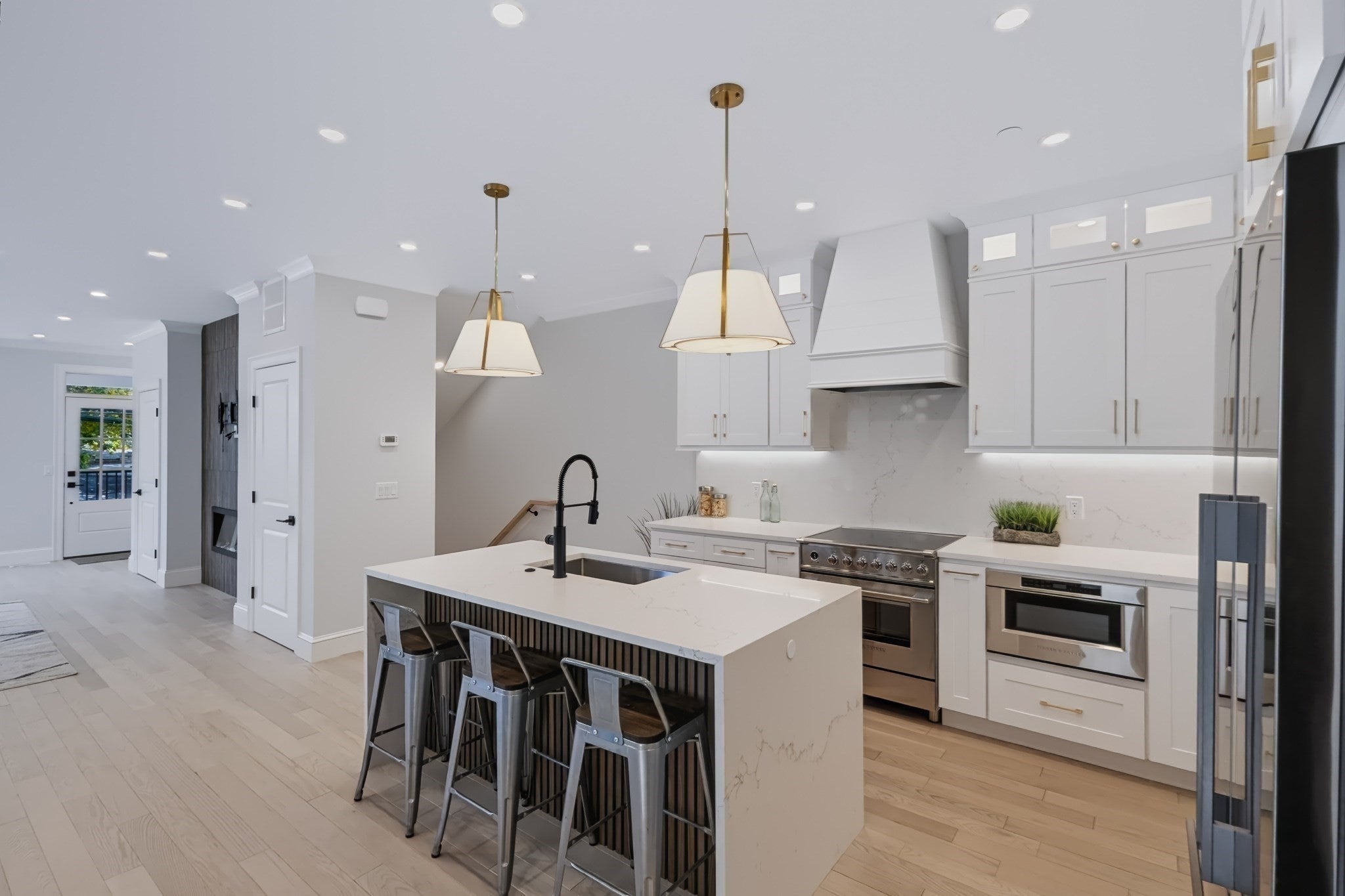 11 Auburn Avenue 11A