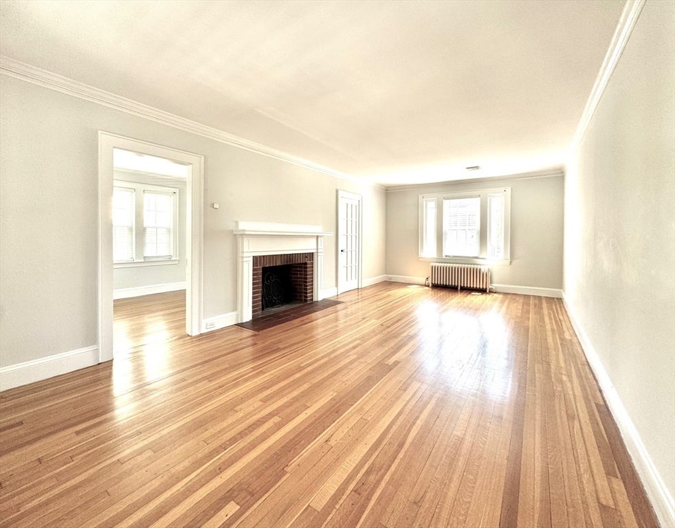 23 Benton Rd