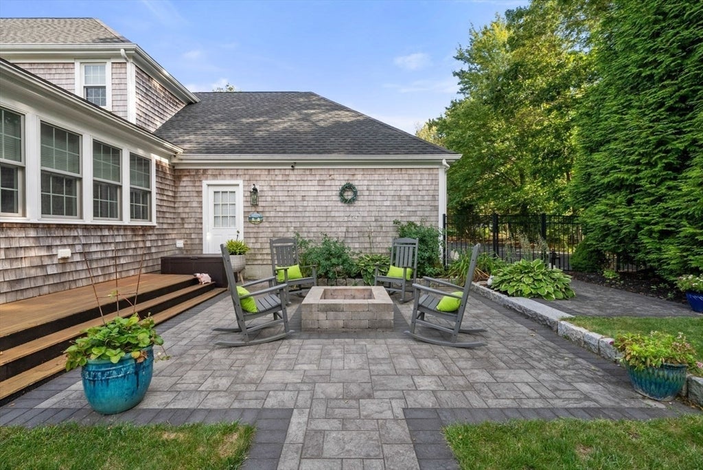 9 Fieldwood Drive, Bourne, MA Photo #8
