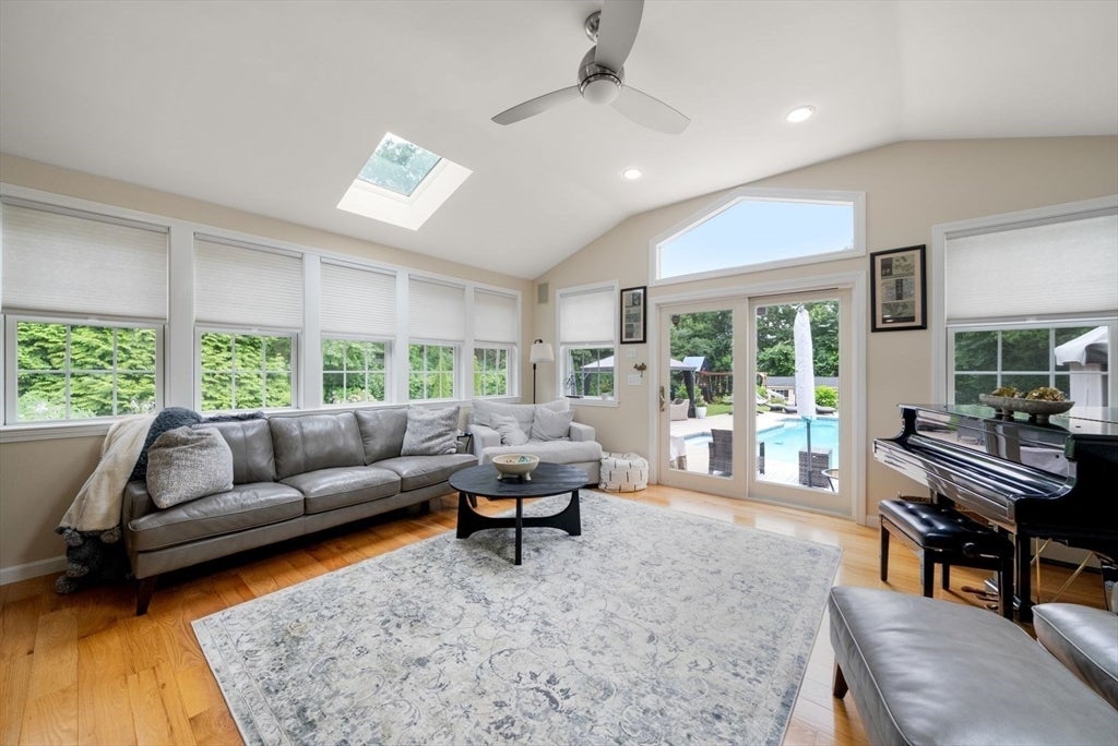 9 Fieldwood Drive, Bourne, MA Photo #25