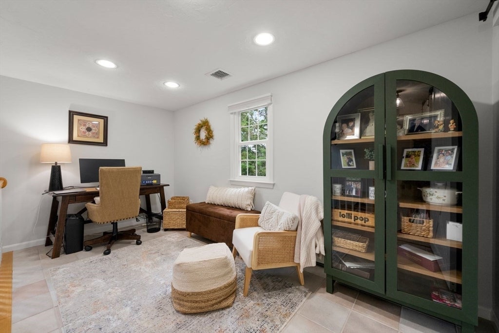 9 Fieldwood Drive, Bourne, MA Photo #35