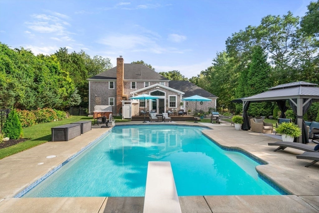 9 Fieldwood Drive, Bourne, MA Photo #10