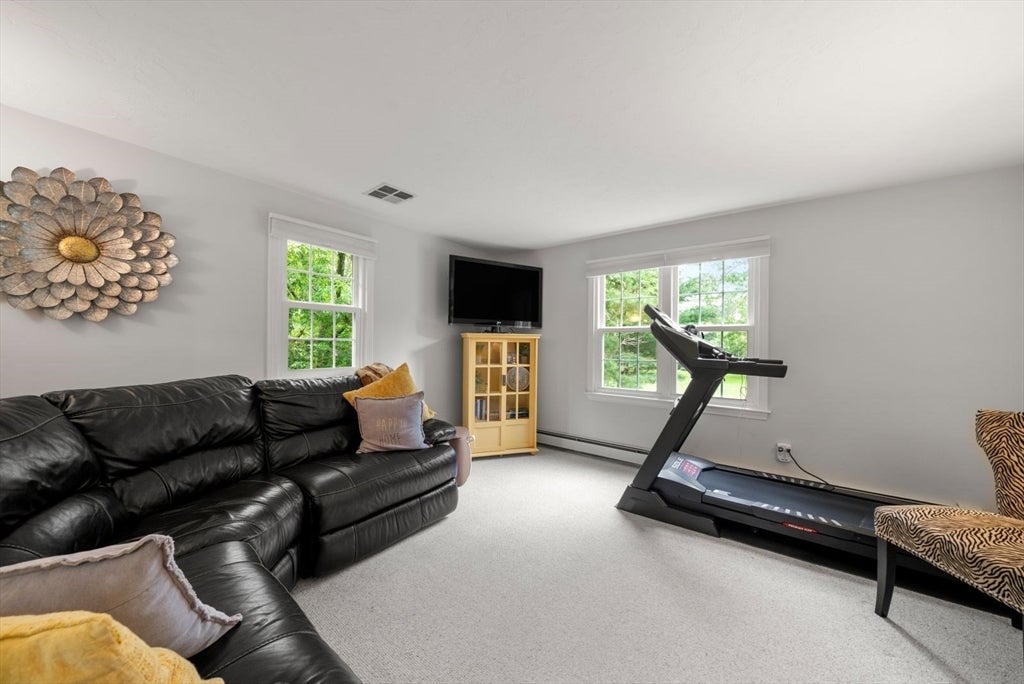 9 Fieldwood Drive, Bourne, MA Photo #36