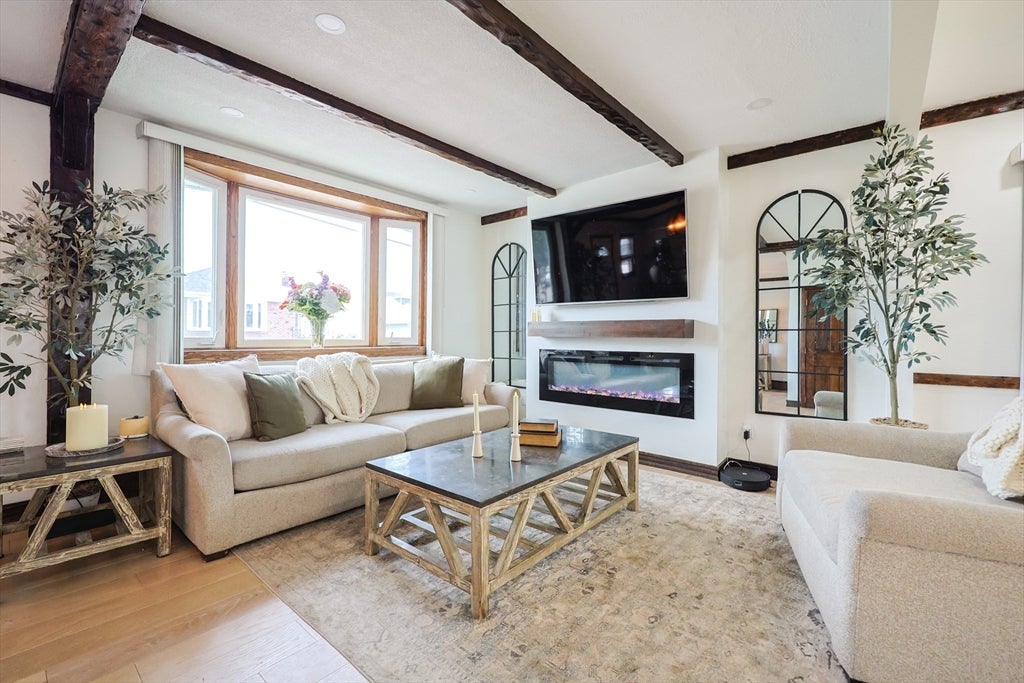 115 Charger St, Revere, MA, 115 Charger St, Revere, MA Photo #16
