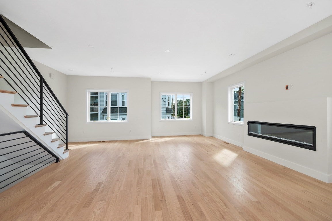 66 Orange Street #1, Waltham, MA Photo #11