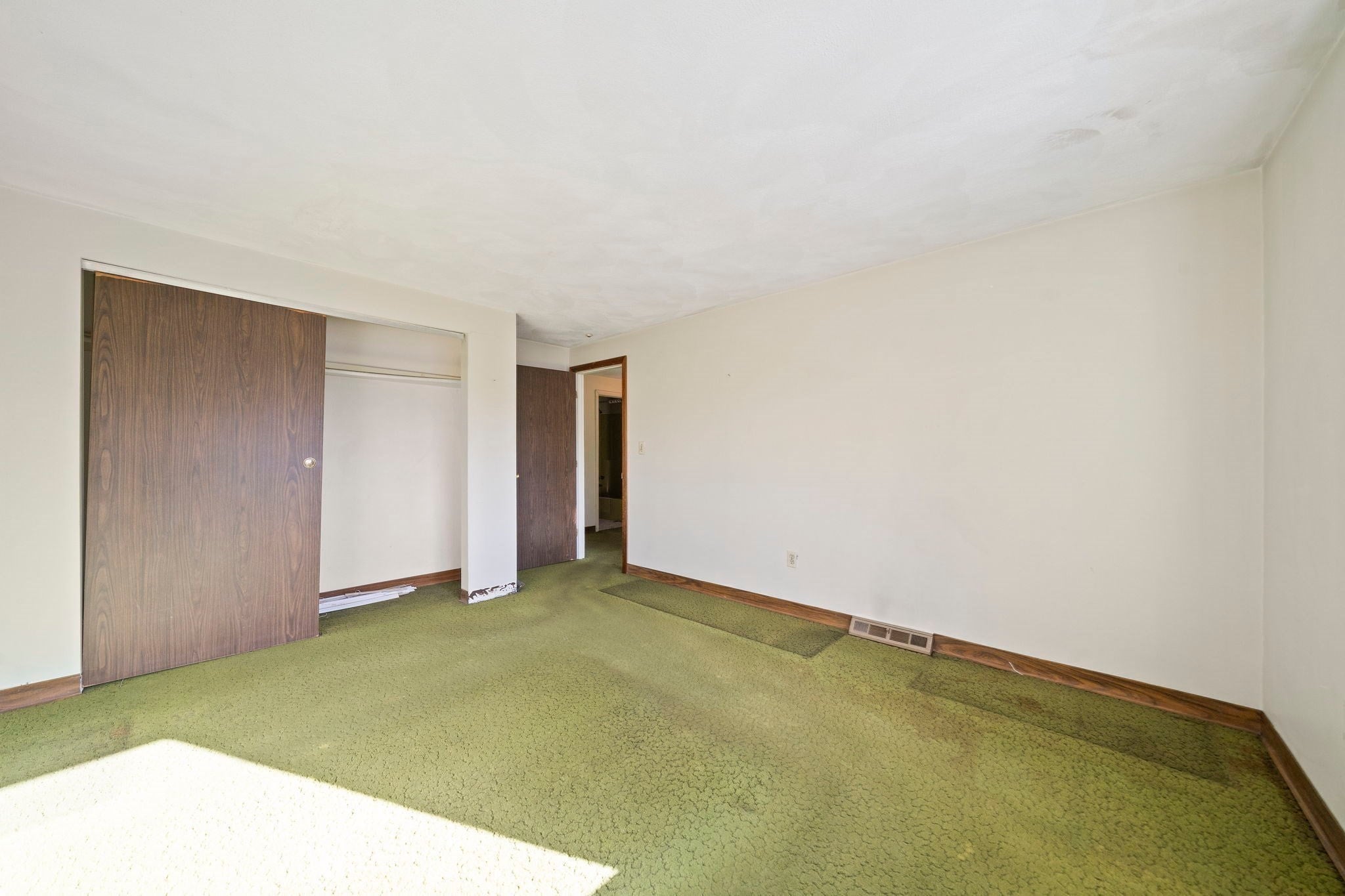 22-24 Adams Drive, Randolph, MA, 22-24 Adams Drive, Randolph, MA Photo #32